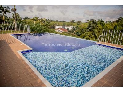 Casa de 4 alcobas en venta en Via Armenia Pereira, Pereira, 1874 m² · foto 7 de 17