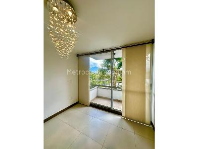 Apartamento en venta en Terminal, Pereira · foto 3 de 20