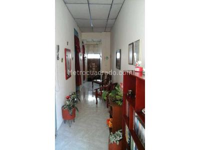 Casa en venta en Centro, Pereira · foto 2 de 15