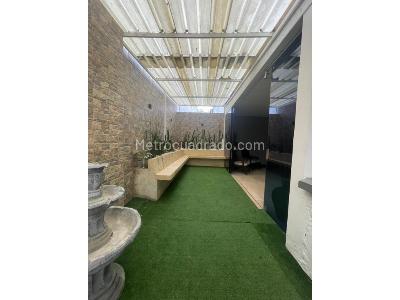 Casa de 5 alcobas en venta en Circunvalar Alamos, Pereira, 334 m² · foto 7 de 17