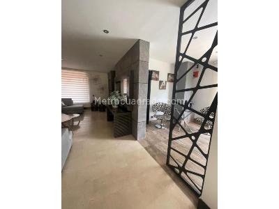 Casa de 5 alcobas en venta en Circunvalar Alamos, Pereira, 334 m² · foto 13 de 17
