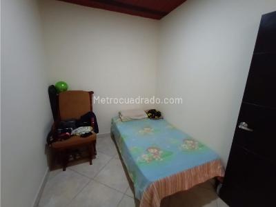 Casa de 5 alcobas en venta en Boston El Poblado, Pereira, 270 m² · foto 14 de 20