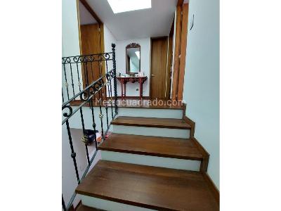 Casa de 5 alcobas en venta en Circunvalar Alamos, Pereira, 240 m² · foto 10 de 14