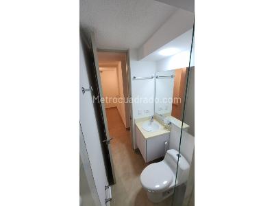 Apartamento de 3 alcobas en venta en Boston El Poblado, Pereira, 74 m² · foto 12 de 20