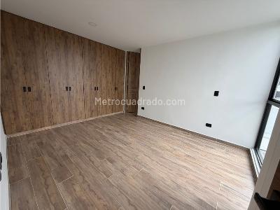 Casa de 3 alcobas en venta en Cerritos, Pereira, 168 m² · foto 9 de 13