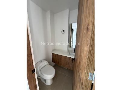 Casa de 3 alcobas en venta en Cerritos, Pereira, 168 m² · foto 12 de 13