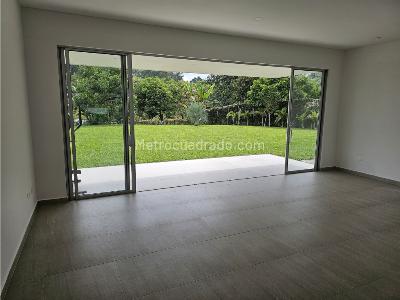 Casa de 5 alcobas en venta en Via Armenia Pereira, Pereira, 1700 m² · foto 9 de 20