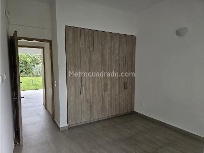 Casa de 5 alcobas en venta en Via Armenia Pereira, Pereira, 1700 m² · foto 20 de 20