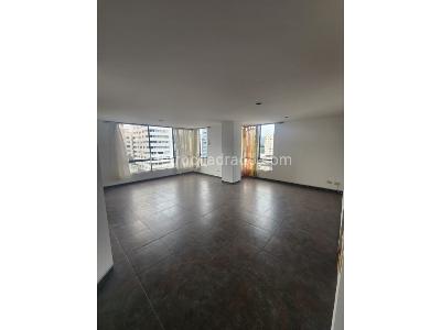 Apartamento en venta en Centro, Pereira · foto 2 de 11