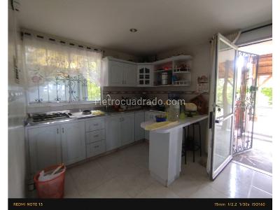 Casa de 5 alcobas en venta en Cerritos, Pereira · foto 14 de 20