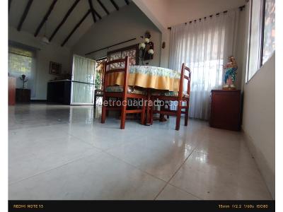 Casa de 5 alcobas en venta en Cerritos, Pereira · foto 19 de 20