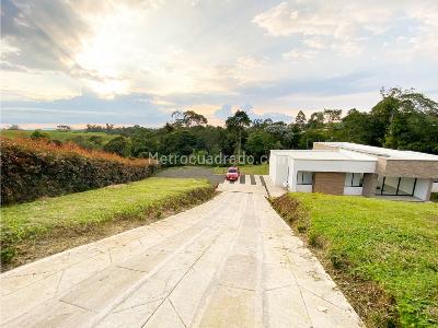 Casa de 3 alcobas en venta en Via Armenia Pereira, Pereira · foto 6 de 19