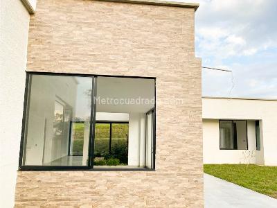 Casa de 3 alcobas en venta en Via Armenia Pereira, Pereira · foto 19 de 19