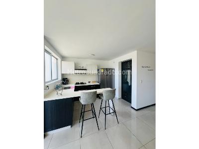 Apartamento en venta en Circunvalar Alamos, Pereira · foto 4 de 19