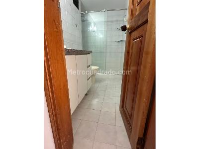 Apartamento de 4 alcobas en venta en Centro, Pereira, 131 m² · foto 7 de 11
