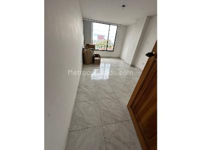 Apartamento de 4 alcobas en venta en Centro, Pereira, 131 m² · foto 8 de 11