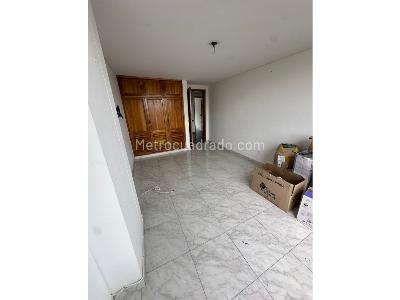 Apartamento de 4 alcobas en venta en Centro, Pereira, 131 m² · foto 9 de 11