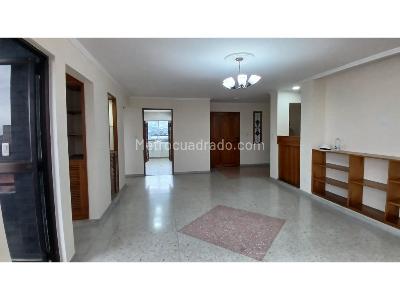 Apartamento en venta en Avenida 30 De Agosto Del Cafe, Pereira · foto 3 de 8