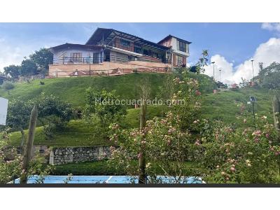 Casa de 4 alcobas en venta en Avenida Condina, Pereira · foto 4 de 20