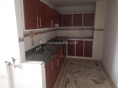 Apartamento en venta en Centro, Pereira · foto 2 de 10