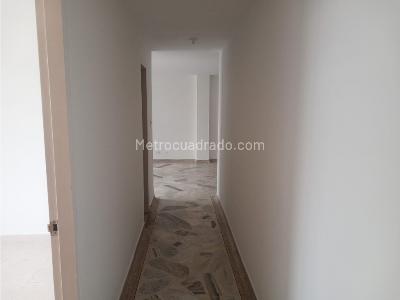 Apartamento en venta en Centro, Pereira · foto 4 de 10