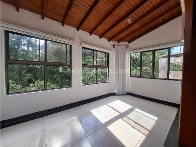 Casa en venta en Circunvalar Alamos, Pereira · foto 8 de 14