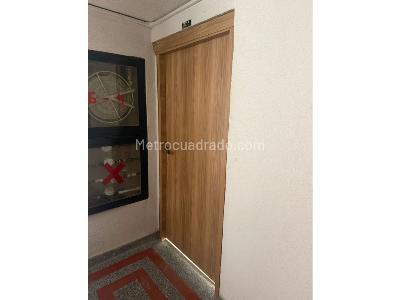 Apartamento de 2 alcobas en venta en Avenida 30 De Agosto Del Cafe, Pereira, 68 m² · foto 11 de 13
