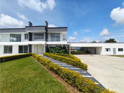 Casa en venta en Cerritos, Pereira · foto 3 de 20