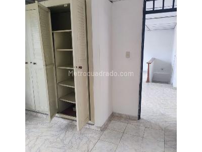 Casa de 5 alcobas en venta en Providencia Centenario, Pereira, 126 m² · foto 8 de 10