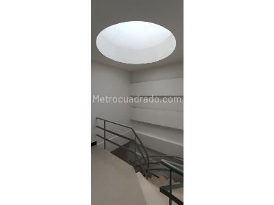 Casa de 4 alcobas en venta en Circunvalar Alamos, Pereira, 248 m² · foto 3 de 20