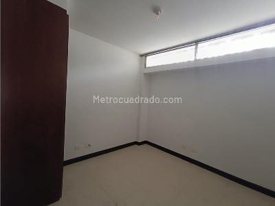 Casa de 4 alcobas en venta en Circunvalar Alamos, Pereira, 248 m² · foto 6 de 20