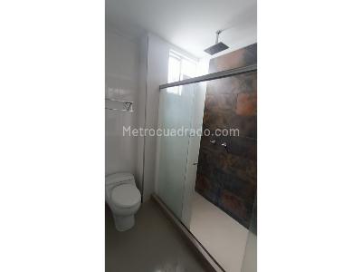Casa de 4 alcobas en venta en Circunvalar Alamos, Pereira, 248 m² · foto 11 de 20