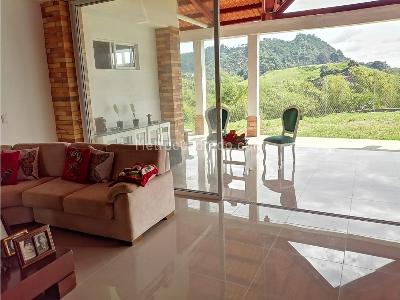 Casa en venta en Combia, Pereira · foto 8 de 20