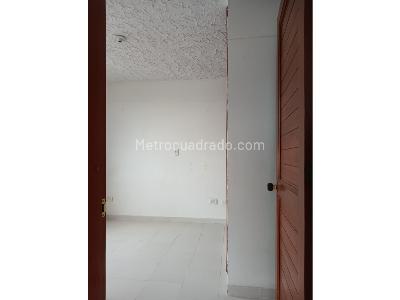 Apartamento en venta en Terminal, Pereira · foto 7 de 12