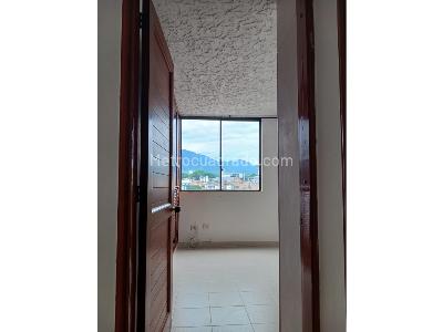 Apartamento en venta en Terminal, Pereira · foto 9 de 12