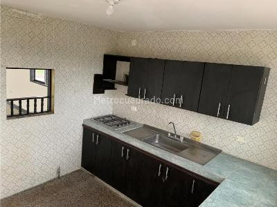 Casa de 5 alcobas en venta en Via Armenia Pereira, Pereira, 353 m² · foto 6 de 20