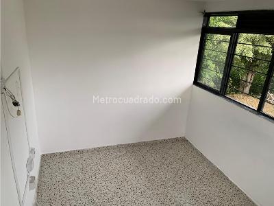 Casa de 5 alcobas en venta en Via Armenia Pereira, Pereira, 353 m² · foto 11 de 20