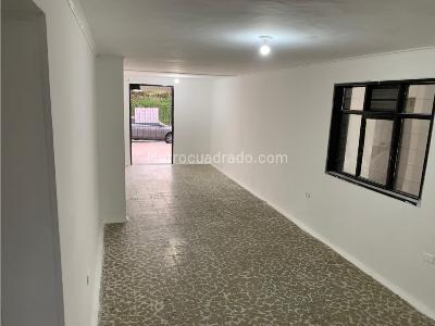 Casa de 5 alcobas en venta en Via Armenia Pereira, Pereira, 353 m² · foto 15 de 20