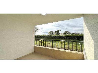 Apartaestudio en venta en Galicia, Pereira, 40 m² · foto 2 de 20