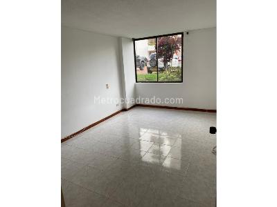 Apartamento en venta en Terminal, Pereira · foto 7 de 13
