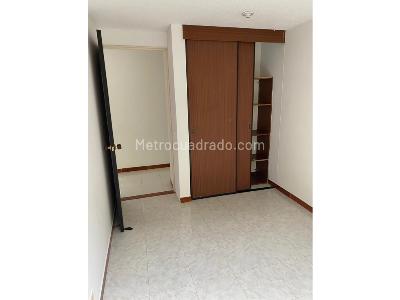 Apartamento en venta en Terminal, Pereira · foto 9 de 13