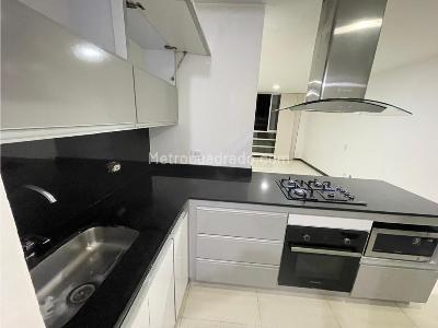 Apartamento en venta en Cerritos, Pereira · foto 5 de 16