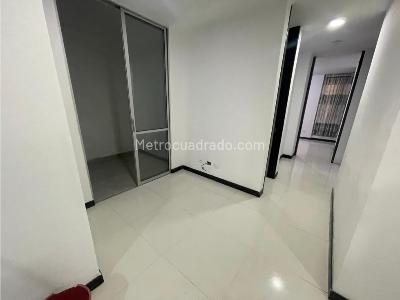 Apartamento en venta en Cerritos, Pereira · foto 8 de 16