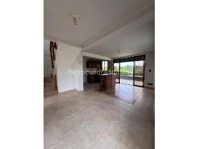 Casa de 5 alcobas en venta en Pueblito Cafetero Pereira, Pereira, 2000 m² · foto 9 de 20