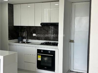 Apartamento en venta en Cerritos, Pereira · foto 2 de 16