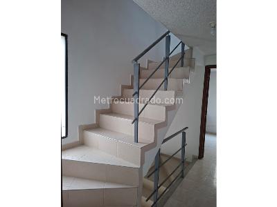 Casa de 4 alcobas en venta en Avenida 30 De Agosto Del Cafe, Pereira, 96 m² · foto 4 de 15