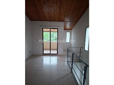 Casa de 4 alcobas en venta en Avenida 30 De Agosto Del Cafe, Pereira, 96 m² · foto 11 de 15