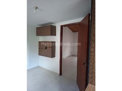 Casa de 4 alcobas en venta en Avenida 30 De Agosto Del Cafe, Pereira, 96 m² · foto 12 de 15