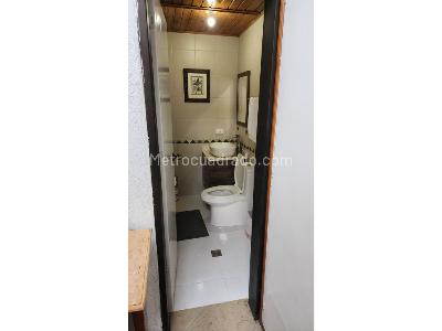 Casa de 5 alcobas en venta en Avenida 30 De Agosto Del Cafe, Pereira, 700 m² · foto 13 de 13