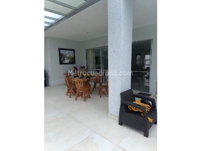 Casa de 3 alcobas en venta en Avenida Sur, Pereira, 350 m² · foto 6 de 17